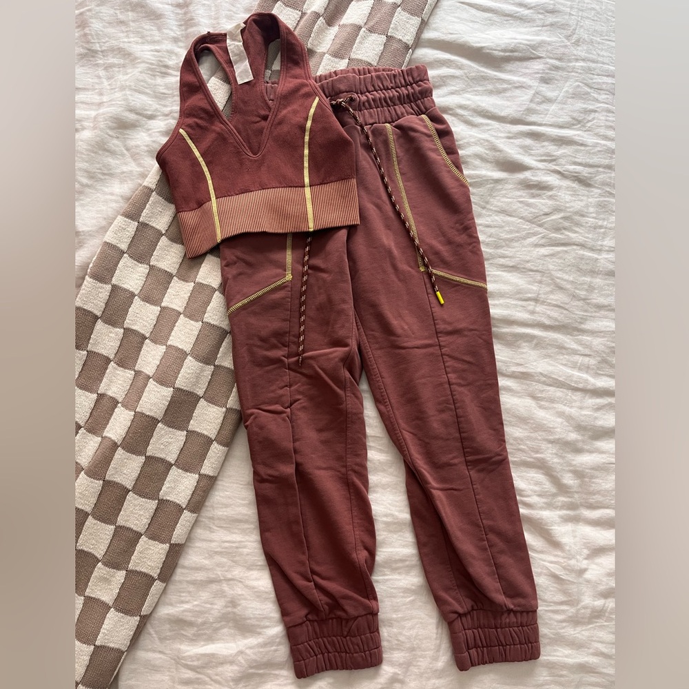 Fabletics Matching Sweat/Tank Set